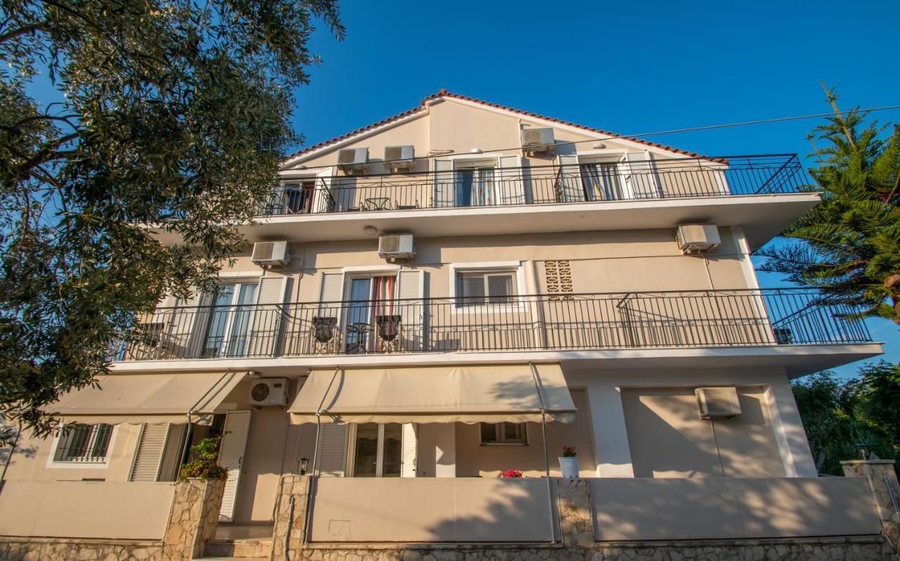 Apartment Avra Ii